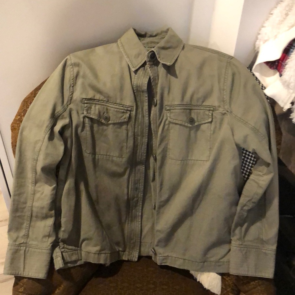 EUC Abercrombie army green field jacket. Sz Medium